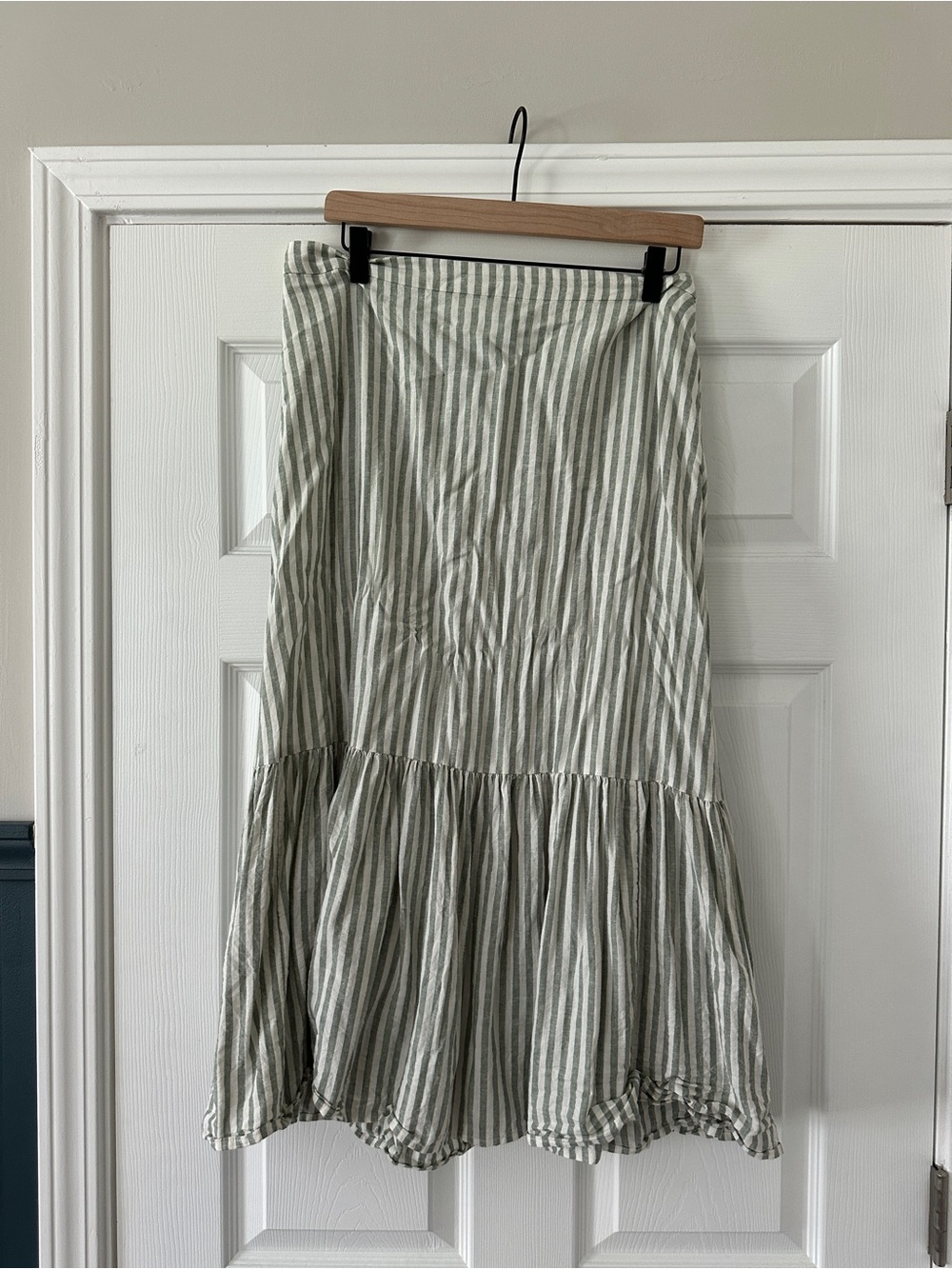 Stripe Tiered Linen Blend Midi Skirt In Green- Ivory Brianne Stripe